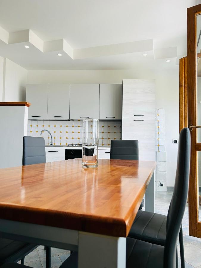 Newhouse Victoria - Sea View Apartment Nettuno Exterior photo